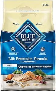 Blue Buffalo Life Protection Formula Adult Dry Dog Food, Chicken & Brown Rice Recipe, Made with Natural Ingredients, Helps Build and Maintain Strong Muscles, 5-lb. Bag